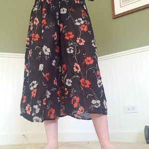 Loose floral pattern pants